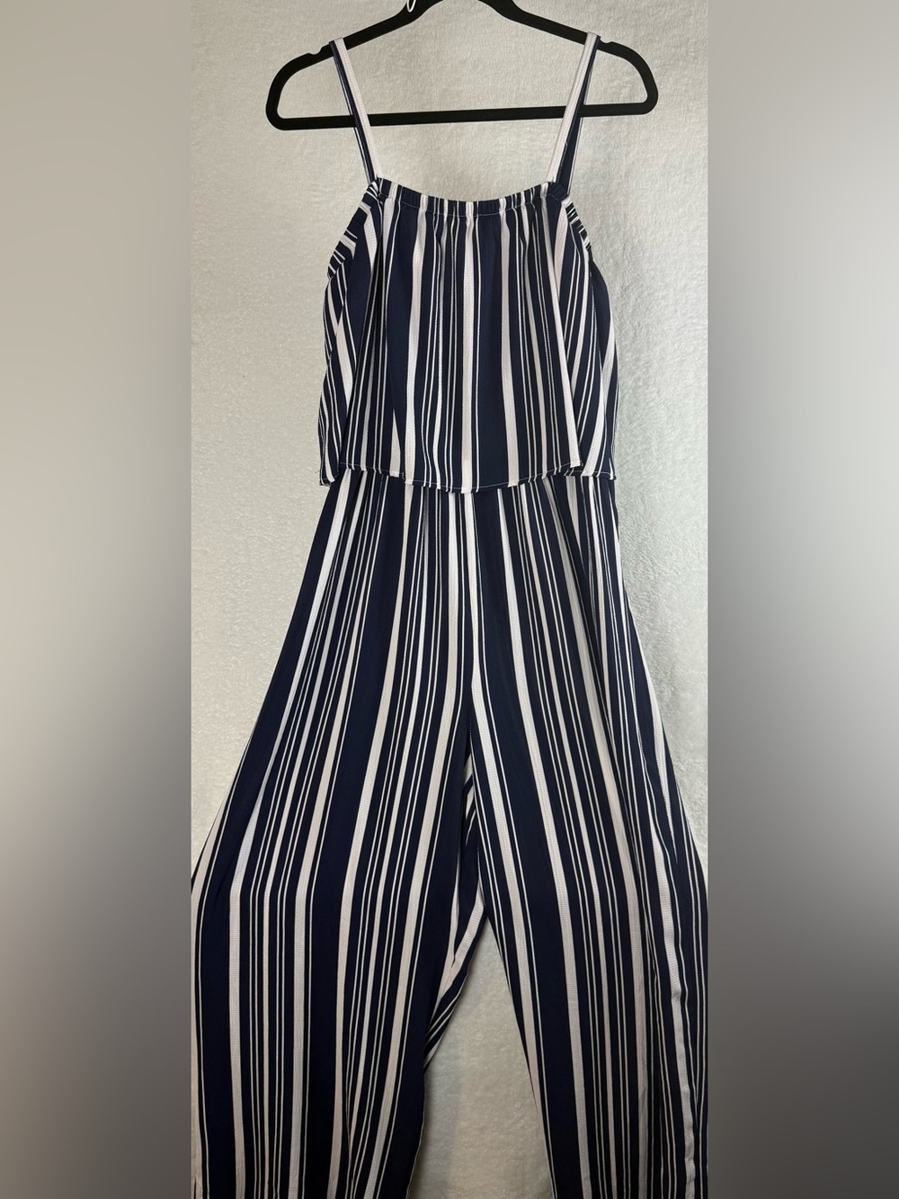 Time and Tru Navy & White Striped Wide-Leg Sleeveless Jumpsuit/ Romper Size XL